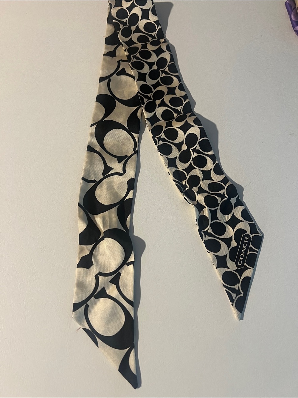 Coach Vintage Black and Cream Signature Silk Logo Twilly Scarf